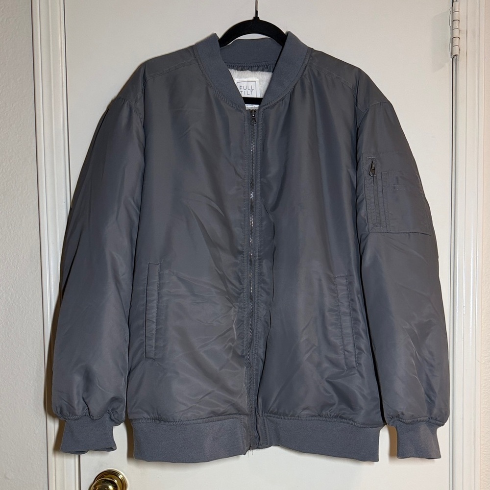 Full Tilt Women’s Bomber Jacket Gray Sherpa Lined Size XL